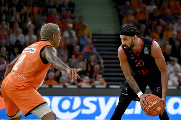 重新起航的 重新起航的